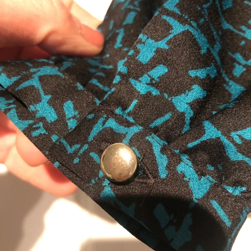 Ann Taylor blouse - Picture 3 of 5